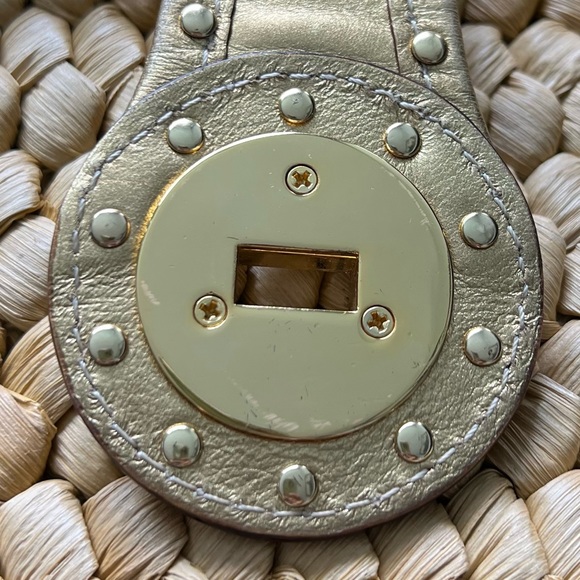 EUC Michael Kors wicker purse Gold accents Braided handle - Picture 6 of 13